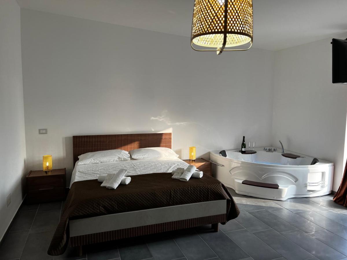 Habitat Luxury Suites Bellona Kültér fotó