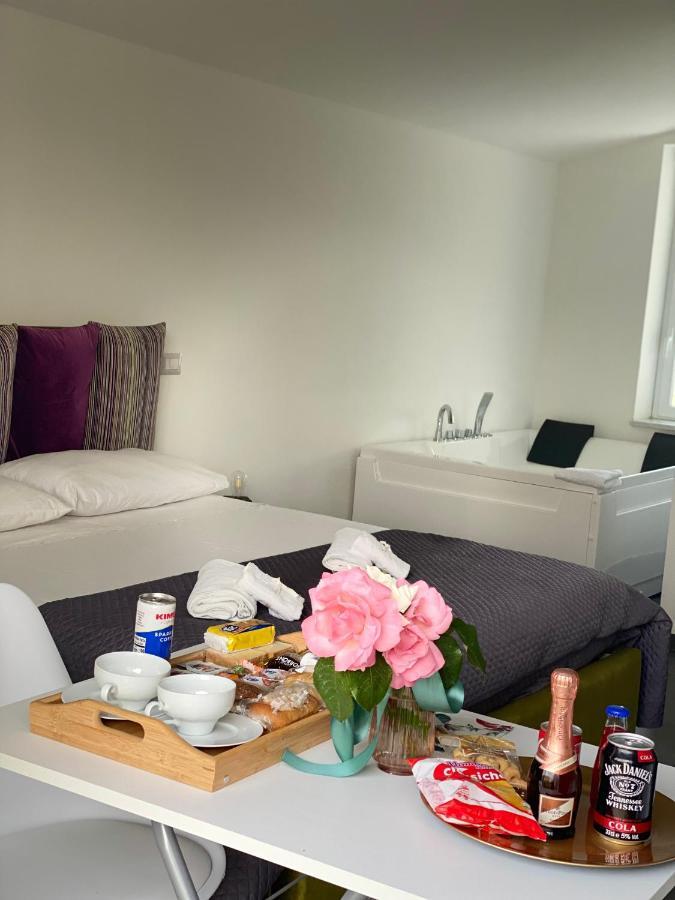 Habitat Luxury Suites Bellona Kültér fotó