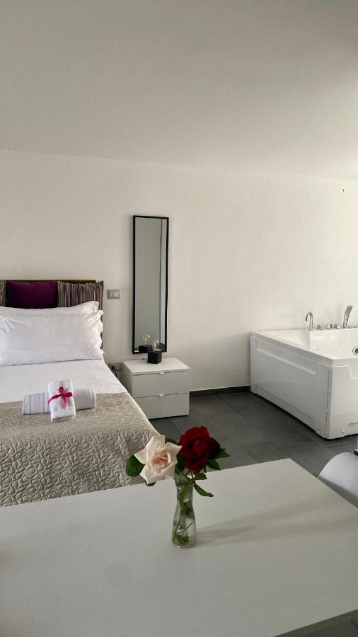 Habitat Luxury Suites Bellona Kültér fotó