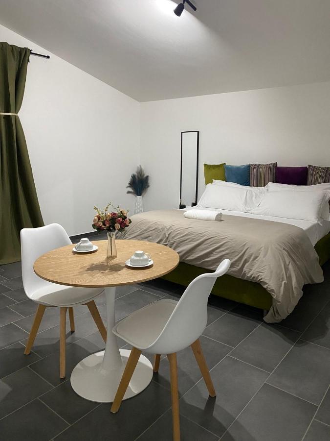 Habitat Luxury Suites Bellona Kültér fotó